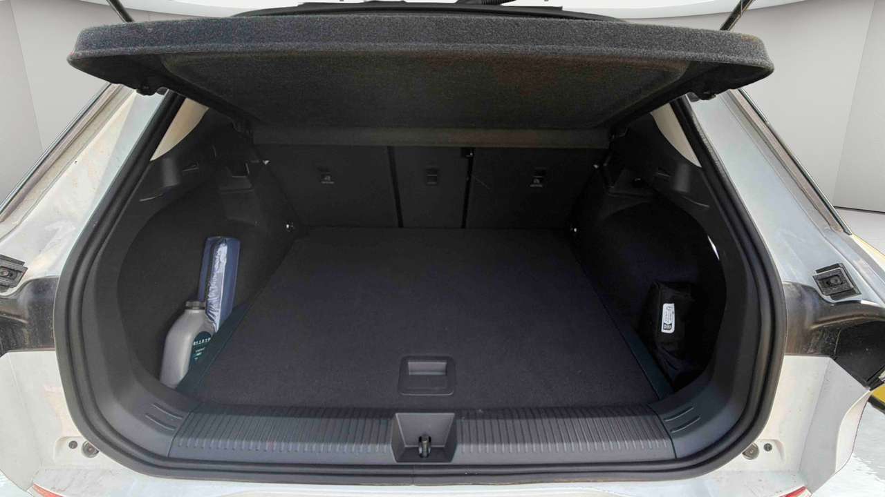 Volkswagen T-Roc 1.5 eTSI EVO2 Hybrid 150 ch DSG7 — photo 13