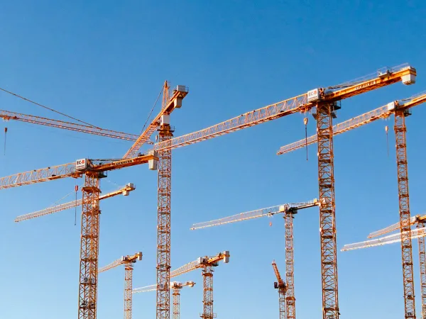 Construction de logements : le SDES publiera les résultats à fin septembre le 28 octobre, avec 369 723 autorisations sur douze mois pour point de départ