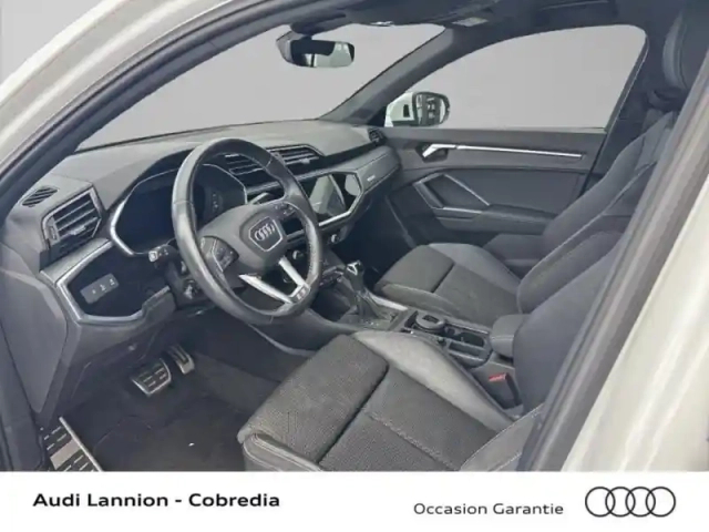 Audi Q3 sportback 35 tdi 150ch s line s tronic 7 — photo 7