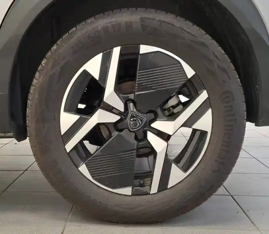Peugeot 2008 hybrid 136 e-dcs6 — photo 60