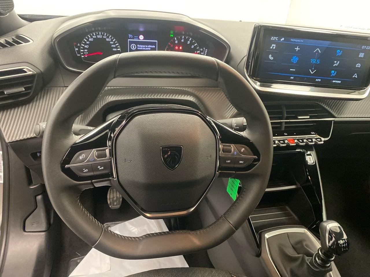 Peugeot 2008 100 s&s bvm6 style — photo 12