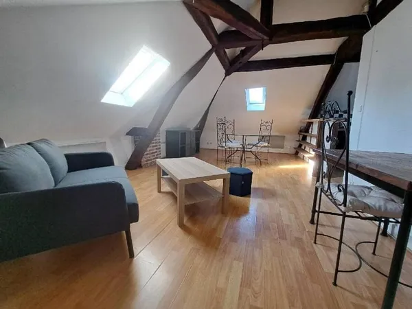 TYPE 2 MEUBLE QUARTIER COURTELINE