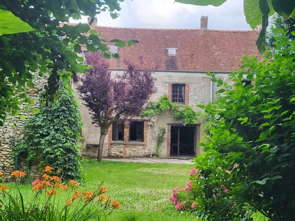 Propriété 11 pièces 223 m²