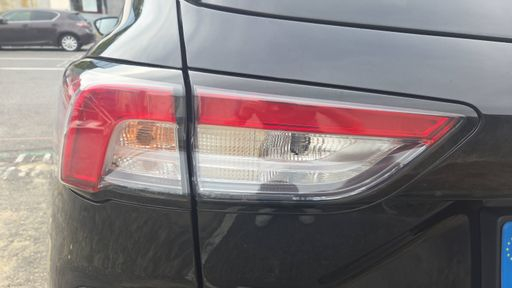 Ford Kuga 2.5 Duratec 190 Flexifuel Hybrid CVT - Titanium – 2023 – 51567 km – Hybride essence bioéthanol – Boîte Automatique — photo 12