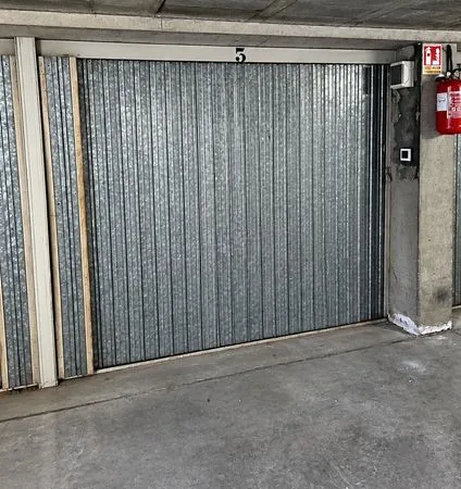 Garage à vendre - 13,55 m² - Chambéry centre