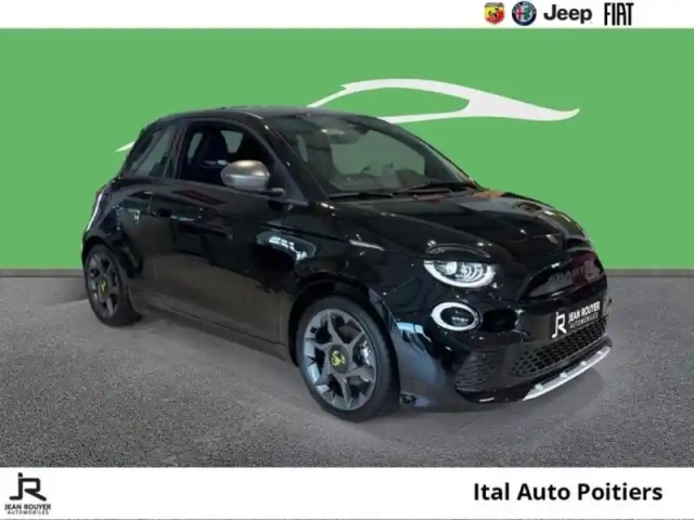 Abarth 500 e 155ch 42kwh  4cv (prime cee deduite de 6 150 euros) — photo 3