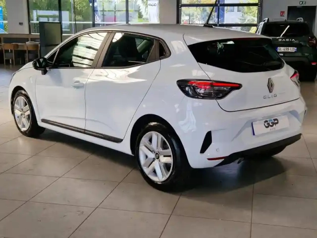 Renault Clio 1.0 tce 90ch evolution — photo 7