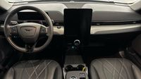 Ford Mustang Mach-E 269ch Standard Range 76kWh Mach-E Propulsion — photo 11