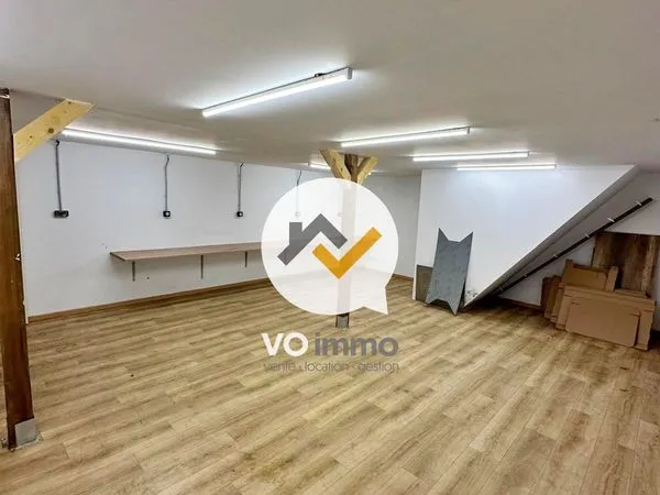 Local 83 m² Illzach