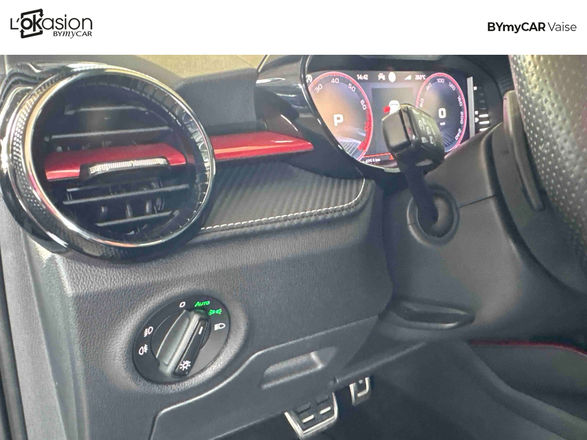 Skoda Fabia 1.0 TSI 116 ch EVO 2 DSG7 — photo 20