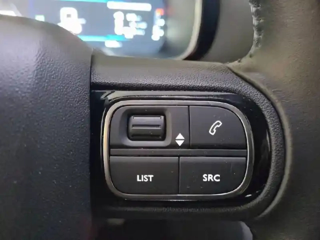 Citroën C5 Aircross puretech 130 s&amp;s bvm6 — photo 30