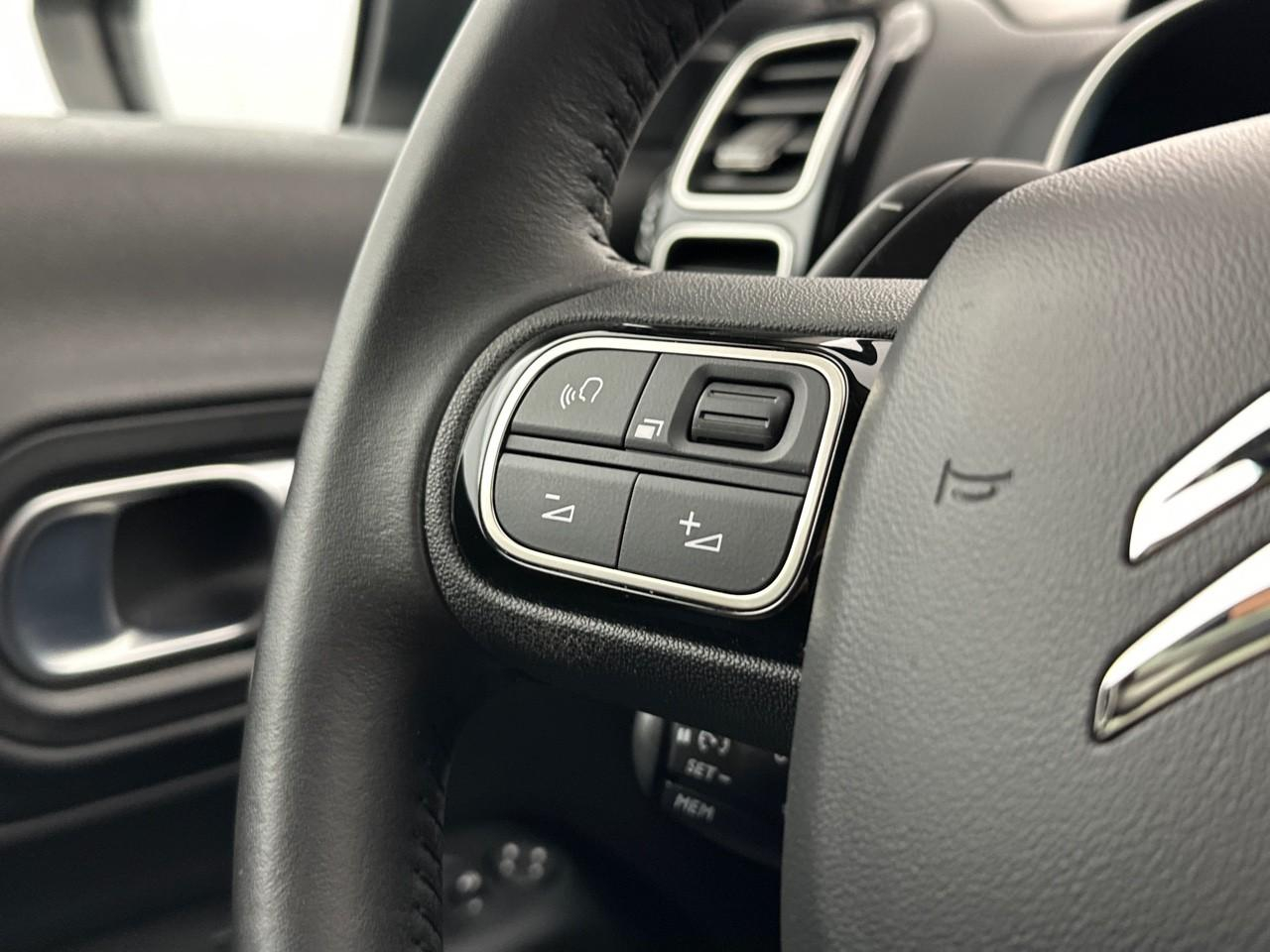 Citroën C5 Aircross hybride rechargeable 225 e-eat8 feel pack — photo 17