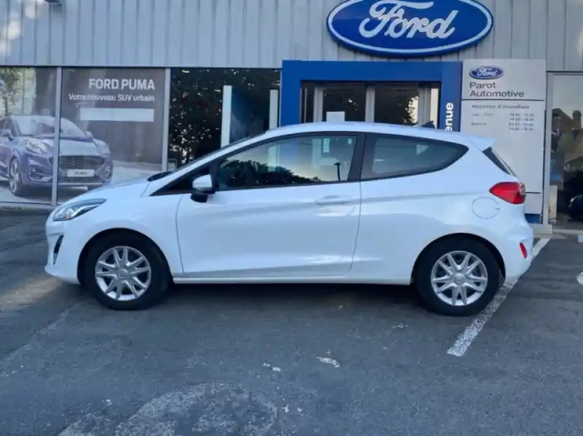 Ford Fiesta 1.0 ecoboost 95ch connect business nav 3p — photo 24