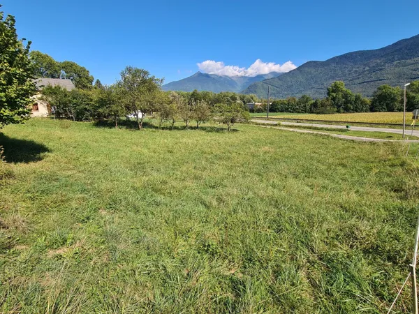 Terrain constructible 1337 m²