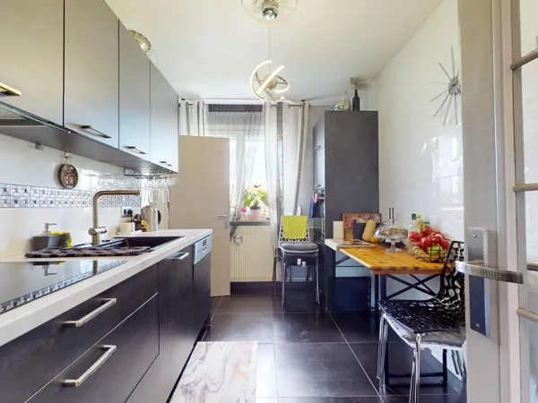 Appartement 5 pièces 93 m²