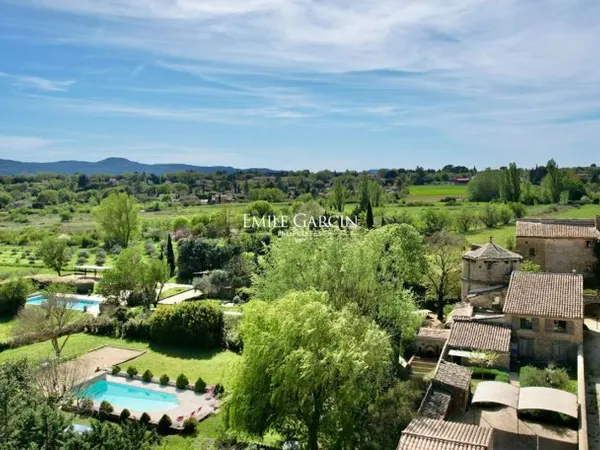 A vendre - Demeure provençale du début du XVIIe siècle ? Sud Luberon