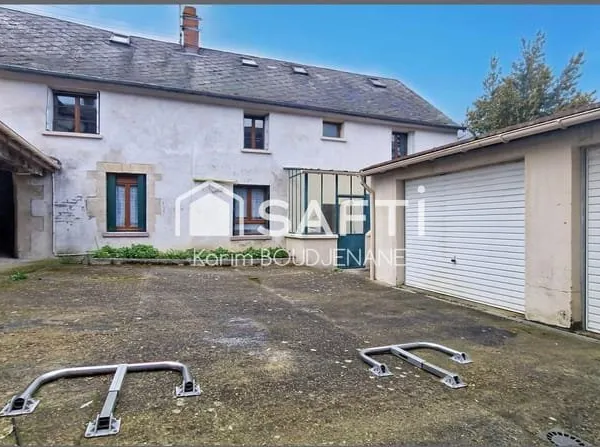 Bâtisse 200 m² 2 F4, duplex et RDJ & parkings, box