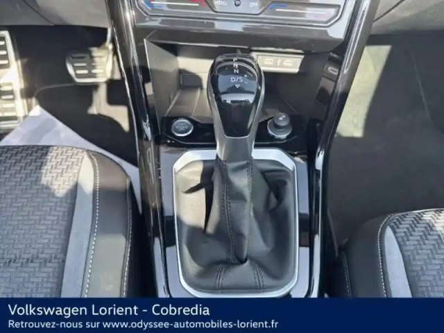 Volkswagen T-Roc cabriolet 1.5 tsi evo2 150ch r-line dsg7 — photo 10