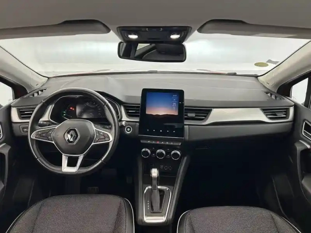 Renault Captur blue dci 115 edc — photo 39