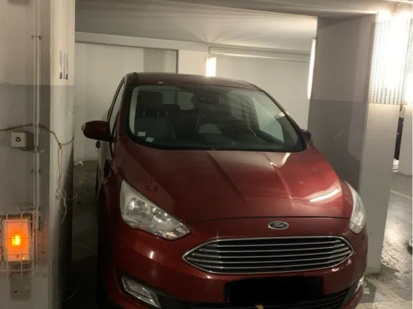 Garage et parking Location Paris 150€