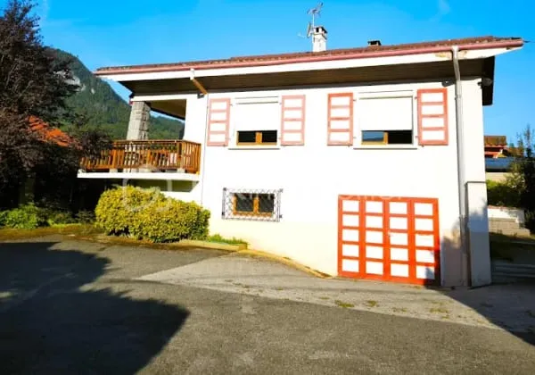 Maison 5 pièces 154 m²