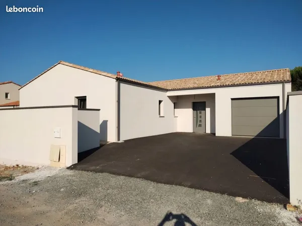 Maison neuve Chauray