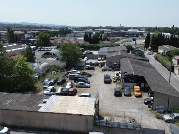 Parking/Garage/Box 551 m²