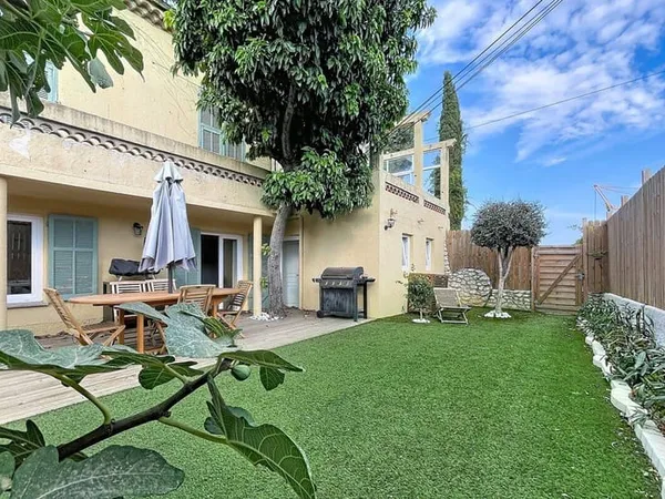 Appartement 3 pièces 81 m²