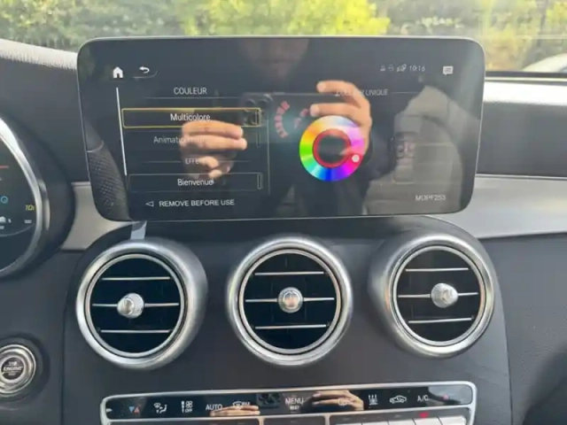 Mercedes Glc 300e 4matic suv amg line — photo 19