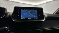 Peugeot 208 1.2 PureTech 100ch S&S GT EAT8 — photo 19
