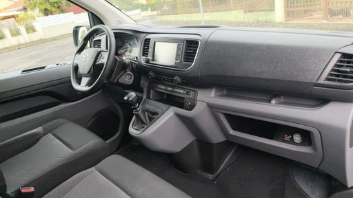 Toyota ProAce Combi Long 1.5 D-4D 120 - Dynamic – 2021 – 114750 km – Diesel – Boîte Manuelle — photo 21