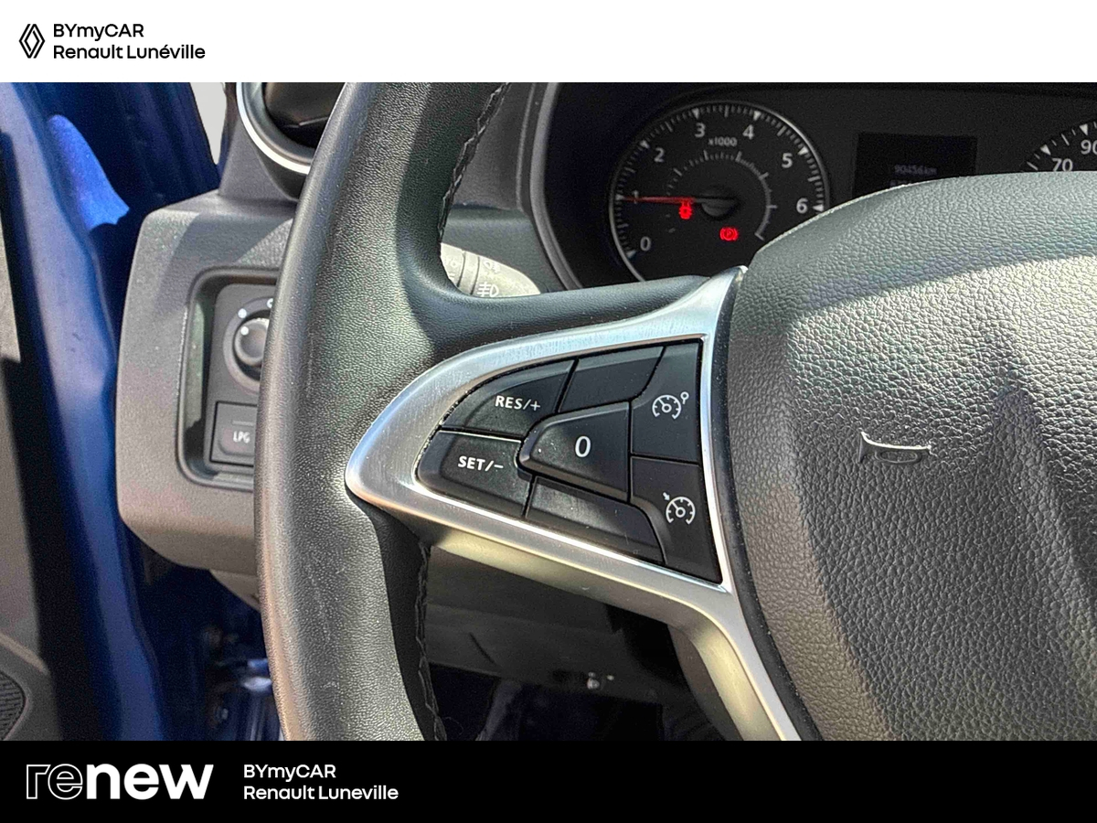 Dacia Duster ECO-G 100 4x2 — photo 18