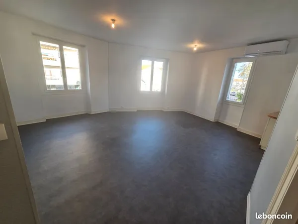 Appartement f3 55m2 eau + elec Inclus