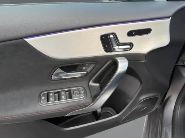 Mercedes Classe A 180 d amg line — photo 11