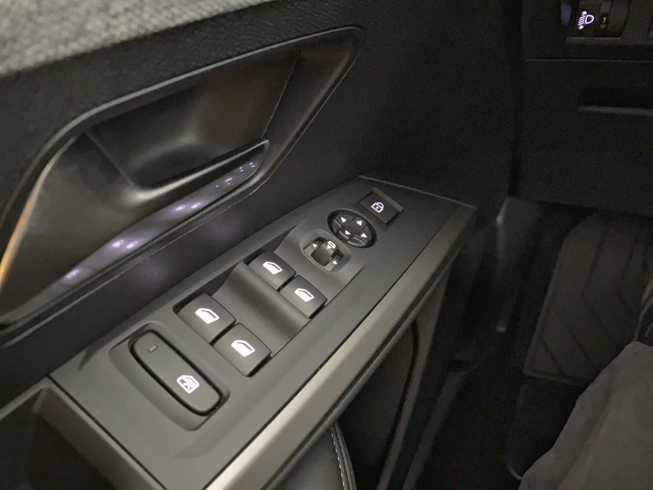 Peugeot 3008 electrique 210 ch 73 kwh allure — photo 20