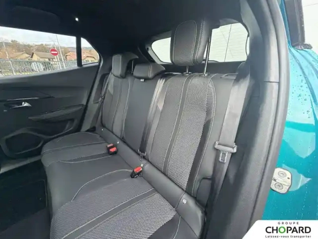 Peugeot 2008 electrique 54 kwh 156 ch — photo 19