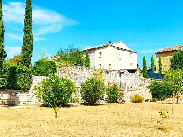 Maison a fort potentiel