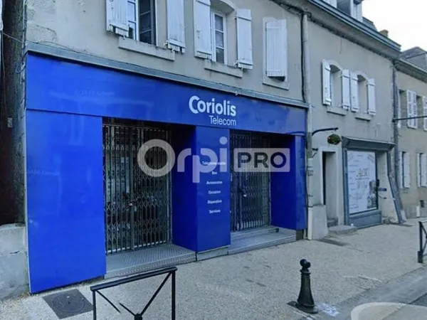 Local commercial 193 m²