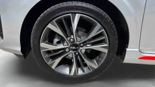 Kia Picanto 1.2 dpi 84ch bvma5 — photo 12