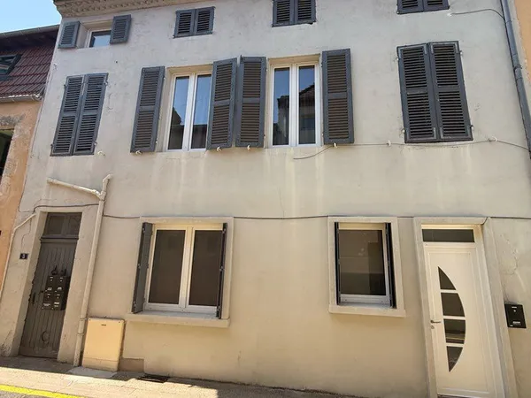 Immeuble de rapport 12 pièces 205 m²