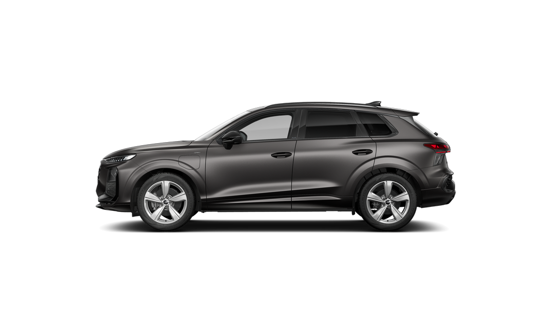 Audi Q3 e-hybrid 272 ch S tronic 6 — photo 2