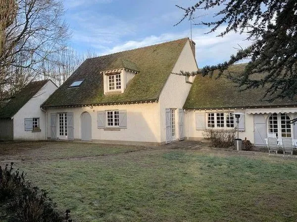 Maison 6 pièces 230 m²
