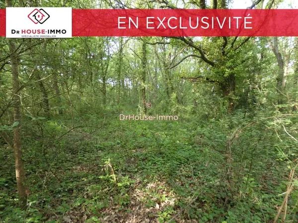Terrain de 1590 m² en zone Naturelle Remarquable