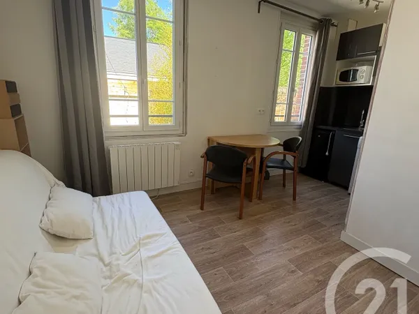Appartement 1 pièce 14 m²