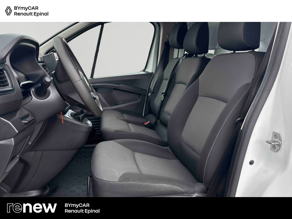 Renault TRAFIC FGN L1H1 3000 KG BLUE DCI 130 — photo 11