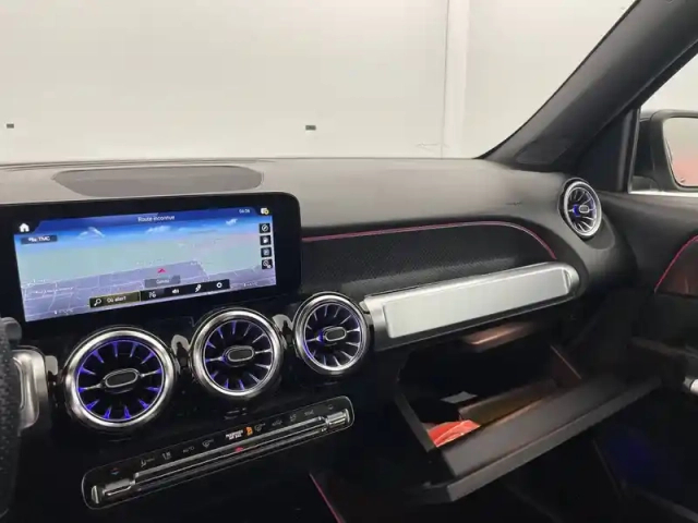 Mercedes Glb 200 d 8g-dct — photo 60