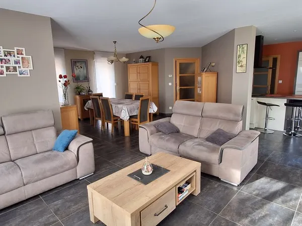 Maison semi plein pied 6 pièces 143m2