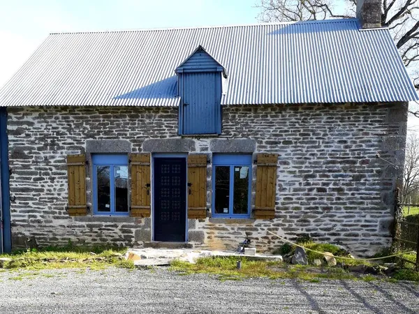 Maison sur 3ha avec box pour chevaux