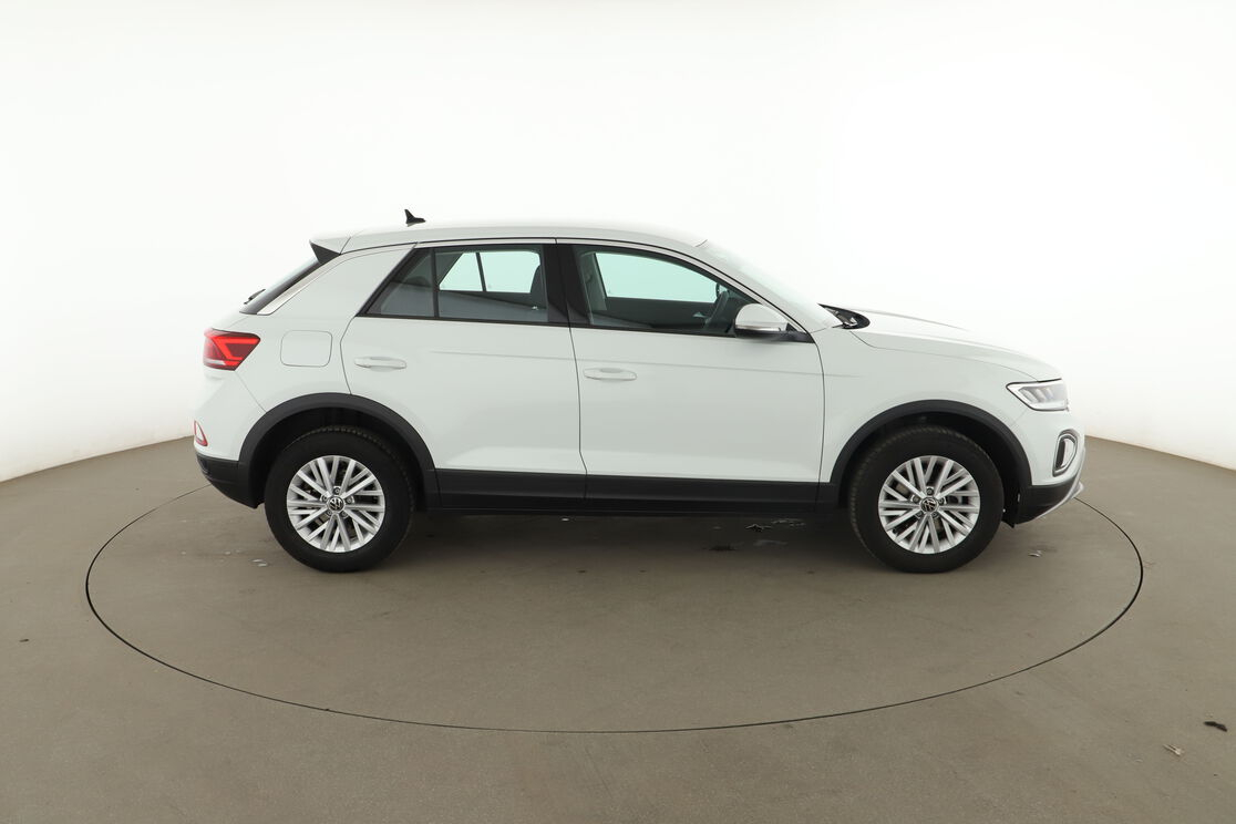 Volkswagen T-Roc 1.0 TSI — photo 6