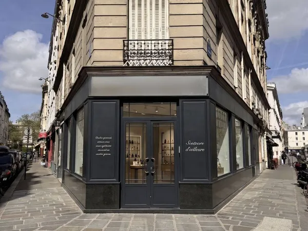 Local commercial 211 m²